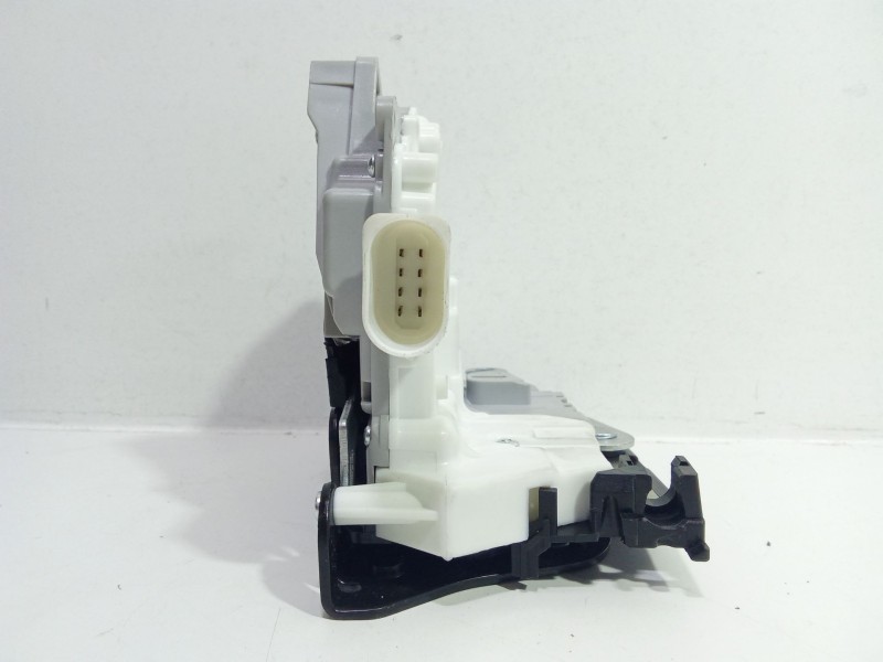 Recambio de cerradura puerta trasera izquierda para seat leon (1p1) open referencia OEM IAM PBTGF30   Recambio de cerradura puerta trasera izquierda para seat leon (1p1) open referencia OEM IAM PBTGF30
