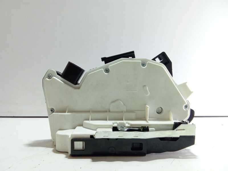 Recambio de cerradura puerta trasera derecha para volkswagen tiguan van (5n_) 2.0 tdi (5n1, 5n2) referencia OEM IAM 5n0839016  