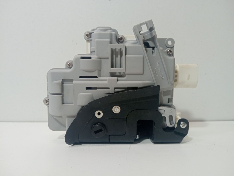 Recambio de cerradura puerta trasera izquierda para seat leon (1p1) 1.9 tdi referencia OEM IAM 1P0839015   Recambio de cerradura puerta trasera izquierda para seat leon (1p1) 1.9 tdi referencia OEM IAM 1P0839015