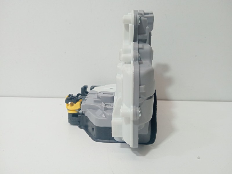 Recambio de cerradura puerta trasera izquierda para seat leon (1p1) 1.9 tdi referencia OEM IAM 1P0839015   Recambio de cerradura puerta trasera izquierda para seat leon (1p1) 1.9 tdi referencia OEM IAM 1P0839015