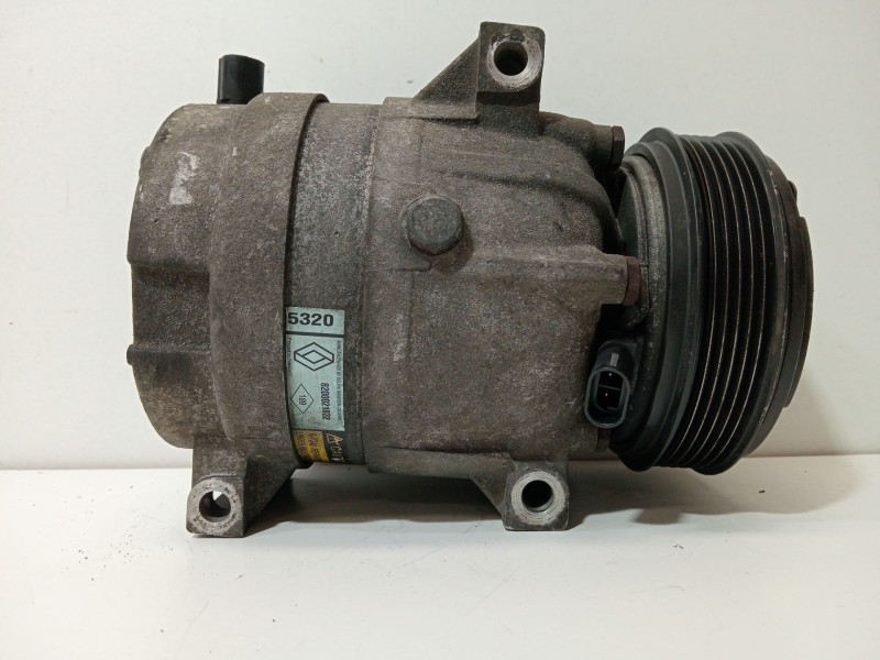 Recambio de compresor aire acondicionado para renault laguna ii grandtour (kg0/1_) 1.9 dci referencia OEM IAM 8200021822  