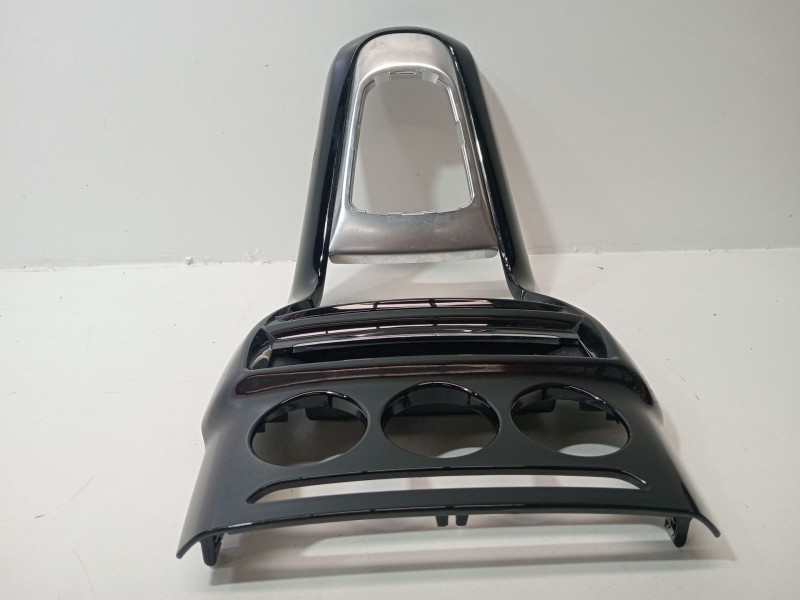Recambio de moldura para citroën ds3 (sa_) 1.6 thp 150 referencia OEM IAM 96841607   Recambio de moldura para citroën ds3 (sa_) 1.6 thp 150 referencia OEM IAM 96841607