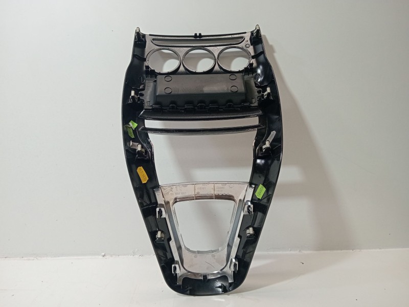 Recambio de moldura para citroën ds3 (sa_) 1.6 thp 150 referencia OEM IAM 96841607   Recambio de moldura para citroën ds3 (sa_) 1.6 thp 150 referencia OEM IAM 96841607