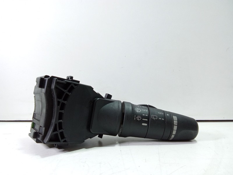 Recambio de mando limpia para nissan terrano ii (r20) 3.0 di 4wd referencia OEM IAM 25260av770  