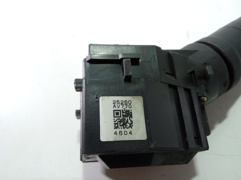 Recambio de mando limpia para nissan terrano ii (r20) 3.0 di 4wd referencia OEM IAM 25260av770   Recambio de mando limpia para nissan terrano ii (r20) 3.0 di 4wd referencia OEM IAM 25260av770