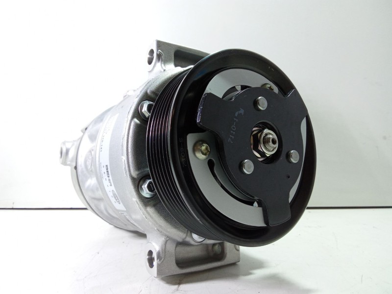 Recambio de compresor aire acondicionado para seat altea (5p1) 1.6 tdi referencia OEM IAM 8fk351316141   Recambio de compresor aire acondicionado para seat altea (5p1) 1.6 tdi referencia OEM IAM 8fk351316141