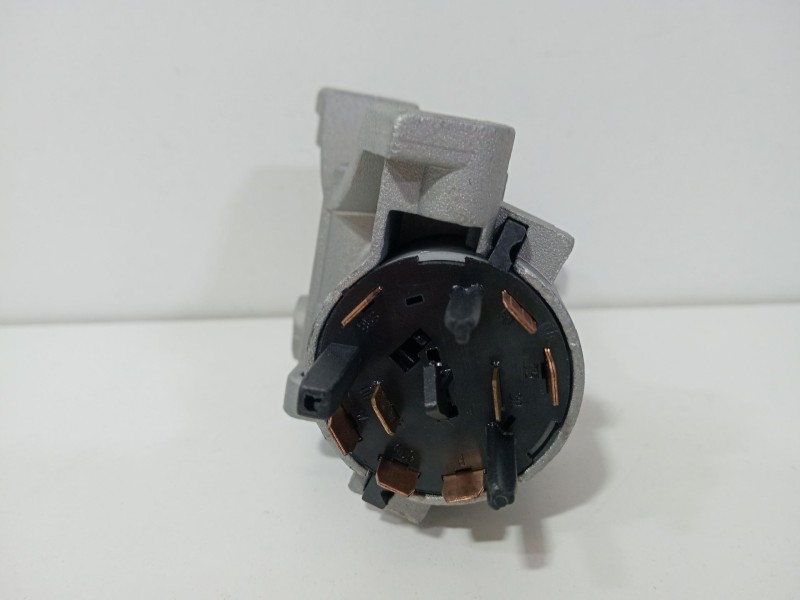 Recambio de conmutador de arranque para volkswagen golf iv (1j1) 1.6 referencia OEM IAM 4B0905851C  