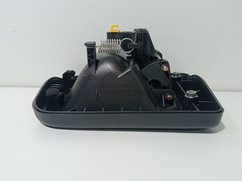 Recambio de maneta exterior delantera derecha para renault master ii autobús (jd) 1.9 dti referencia OEM IAM FT94548   Recambio de maneta exterior delantera derecha para renault master ii autobús (jd) 1.9 dti referencia OEM IAM FT94548