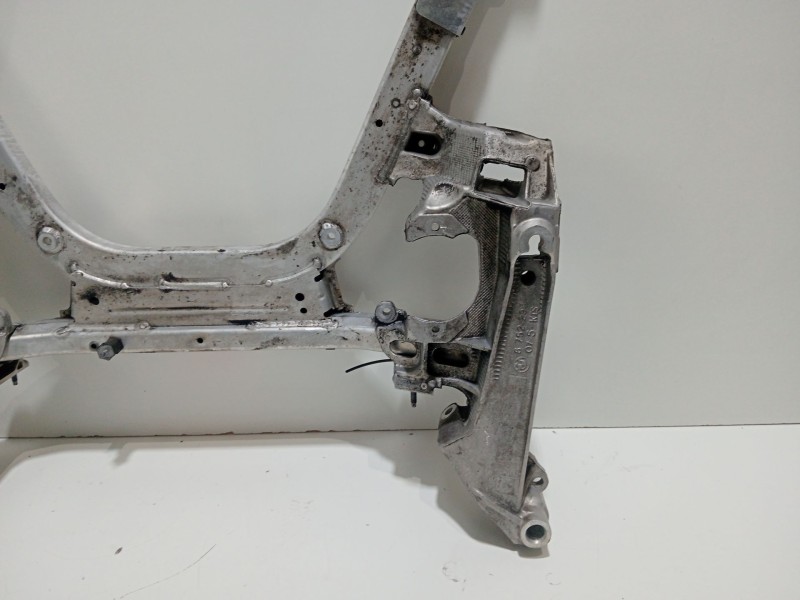 Recambio de puente delantero para bmw 7 (e65, e66, e67) 745 d referencia OEM IAM 6752293  