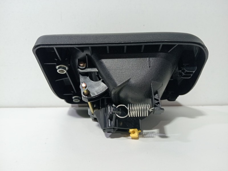 Recambio de maneta exterior delantera derecha para renault master caja abierta/chasis ab ´98 volquete batalla 3578 referencia OE Recambio de maneta exterior delantera derecha para renault master caja abierta/chasis ab ´98 volquete batalla 3578 referencia OE