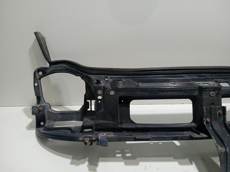 Recambio de frente para renault trafic autobús (t_, p_, v_) 1.9 d referencia OEM IAM 8200219755   Recambio de frente para renault trafic autobús (t_, p_, v_) 1.9 d referencia OEM IAM 8200219755