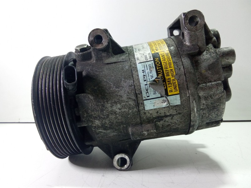 Recambio de compresor aire acondicionado para renault megane ii berlina 3p 1.9 dci diesel fap referencia OEM IAM 8200053264  