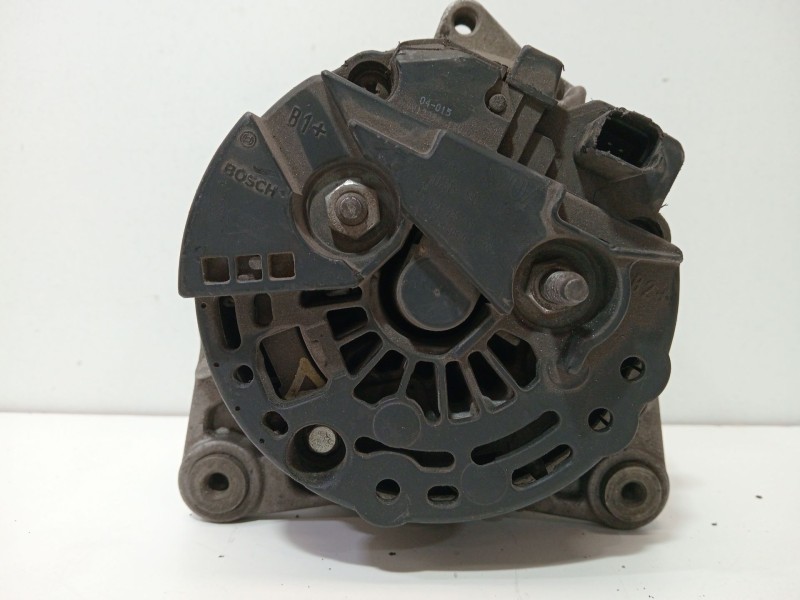 Recambio de alternador para seat ibiza (6l1) 1.9 tdi referencia OEM IAM 038903023  