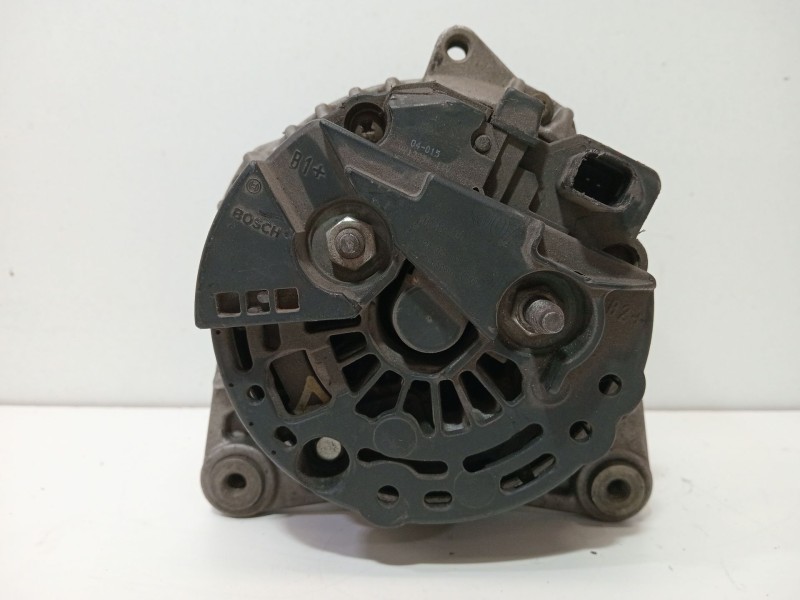 Recambio de alternador para seat ibiza (6l1) 1.9 tdi referencia OEM IAM 038903023   Recambio de alternador para seat ibiza (6l1) 1.9 tdi referencia OEM IAM 038903023