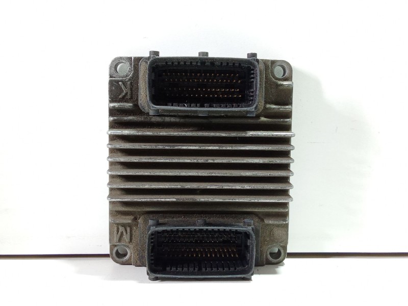 Recambio de centralita motor uce para opel corsa c 1.7 16v di cat (y 17 dtl / lk8) referencia OEM IAM 09389429  