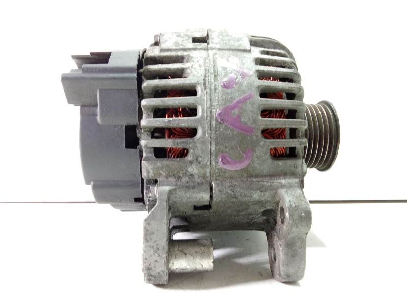 Recambio de alternador para volkswagen golf v (1k1) 1.6 fsi referencia OEM IAM 03C903023B  
