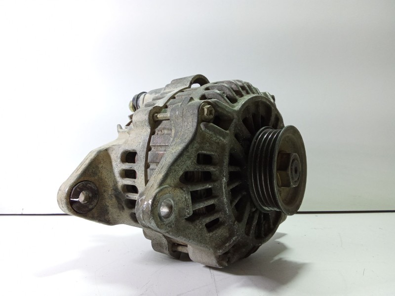 Recambio de alternador para mitsubishi montero pinin (h60/h70) 1.8 gdi cat referencia OEM IAM md360635  