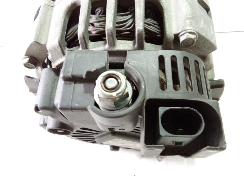 Recambio de alternador para mercedes-benz clase a (w169) a 150 (169.031) referencia OEM IAM a2661541202  