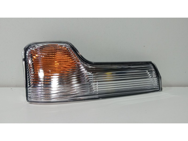 Recambio de piloto intermitente de retrovisor izquierdo para iveco daily vi caja/chasis 35s17, 55s17 4x4 referencia OEM IAM FT87