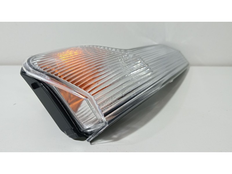 Recambio de piloto intermitente de retrovisor izquierdo para iveco daily vi caja/chasis 35s17, 55s17 4x4 referencia OEM IAM FT87