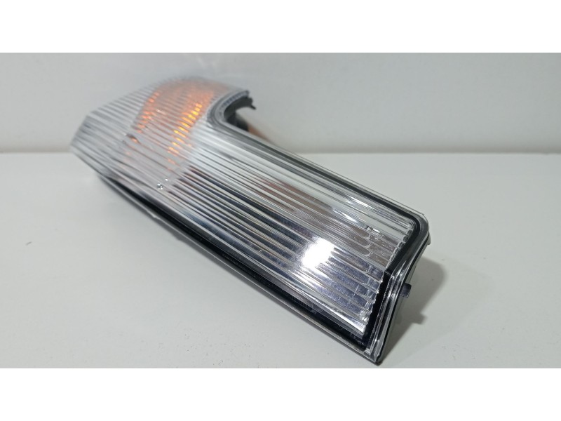 Recambio de piloto intermitente de retrovisor izquierdo para iveco daily vi caja/chasis 35s17, 55s17 4x4 referencia OEM IAM FT87