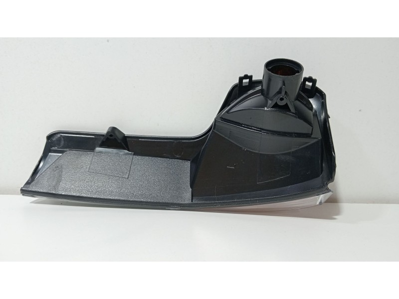 Recambio de piloto intermitente de retrovisor izquierdo para iveco daily vi caja/chasis 35s17, 55s17 4x4 referencia OEM IAM FT87