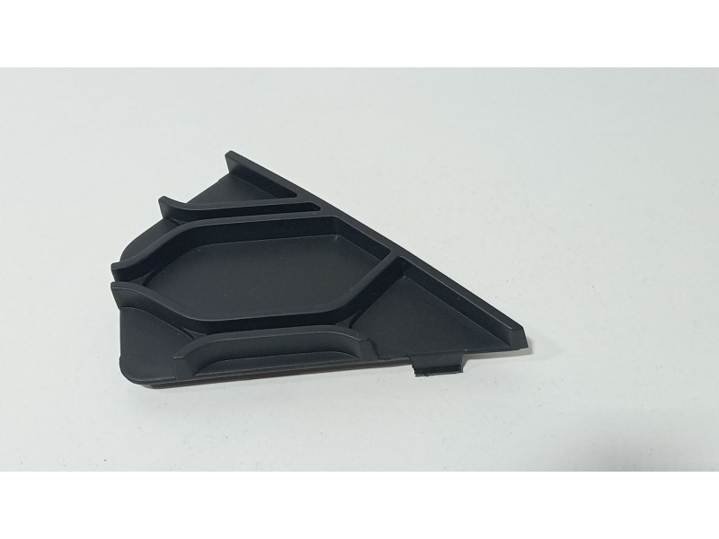 Recambio de tapa paragolpes trasero para iveco daily vi autobús 40c18, 50c18, 60c18 referencia OEM IAM 5801629792  