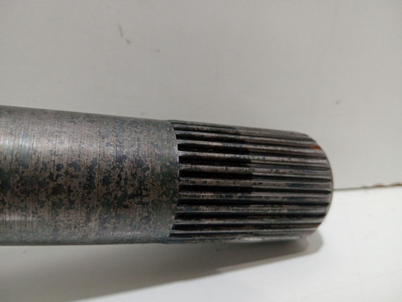 Recambio de transmision trasera derecha para nissan terrano (wd21) 2.7 td referencia OEM IAM NISSAN TERRANO II TD27  