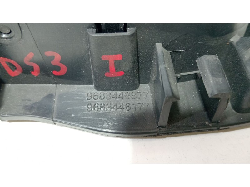 Recambio de maneta interior delantera derecha para peugeot 308 1.6 16v referencia OEM IAM 9683446177  