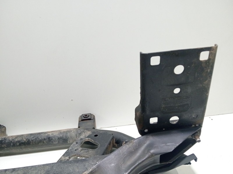 Recambio de puente delantero para land rover range rover iii (l322) 4.4 4x4 referencia OEM IAM RANGE ROVER III (L322)  