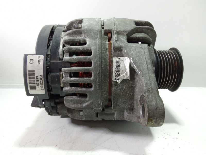 Recambio de alternador para iveco daily caja cerrada (1999 =>) 2.3 diesel cat referencia OEM IAM 0124325053   Recambio de alternador para iveco daily caja cerrada (1999 =>) 2.3 diesel cat referencia OEM IAM 0124325053