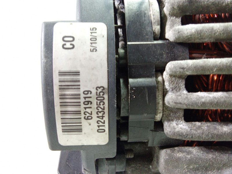 Recambio de alternador para iveco daily caja cerrada (1999 =>) 2.3 diesel cat referencia OEM IAM 0124325053   Recambio de alternador para iveco daily caja cerrada (1999 =>) 2.3 diesel cat referencia OEM IAM 0124325053