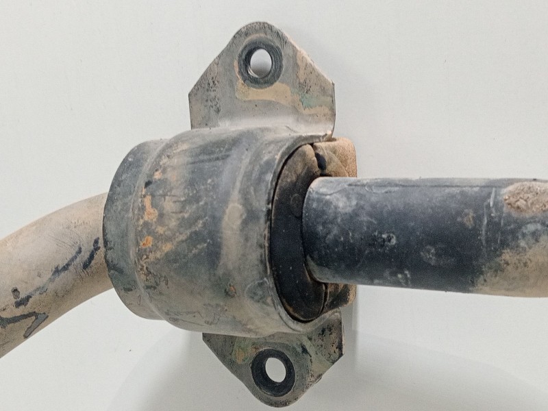 Recambio de barra estabilizadora delantera para land rover range rover iii (l322) 4.4 4x4 referencia OEM IAM RANGE ROVER III (L3