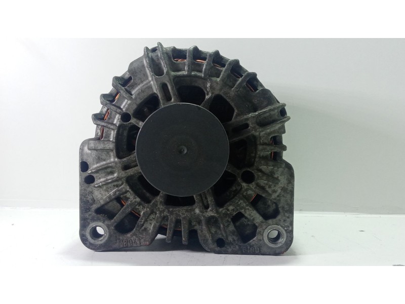 Recambio de alternador para renault trafic ii autobús (jl) 2.0 dci 90 referencia OEM IAM 8200404459   Recambio de alternador para renault trafic ii autobús (jl) 2.0 dci 90 referencia OEM IAM 8200404459