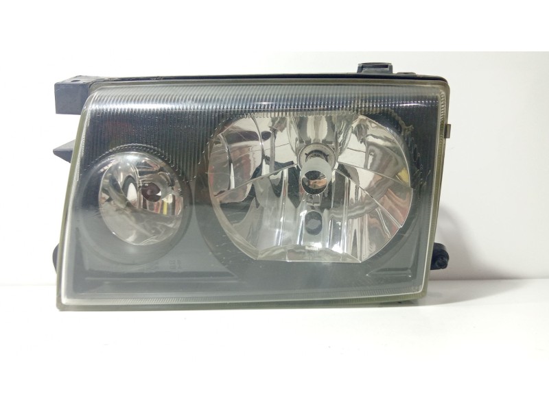 Recambio de faro delantero para nissan terrano ii (r20) 3.0 di 4wd referencia OEM IAM 260100X000  