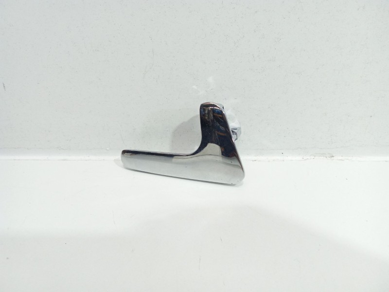 Recambio de maneta interior delantera derecha para seat ibiza (6k1) sport referencia OEM IAM MANETA INTERIOR DELANTERA DERECHA S