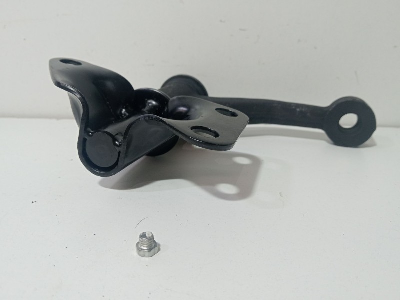 Recambio de soporte de maneta interior derecho para nissan pick up (d22) 2.4 i referencia OEM IAM SWK-NS-000  