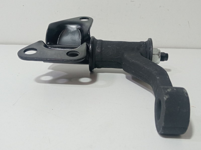 Recambio de soporte de maneta interior derecho para nissan pick up (d22) 2.4 i referencia OEM IAM SWK-NS-000  