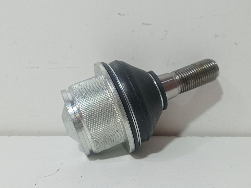 Recambio de rotula suspension para iveco daily vi autobús naturalpower 40c14, 50c14, 60c14 referencia OEM IAM FT17118  