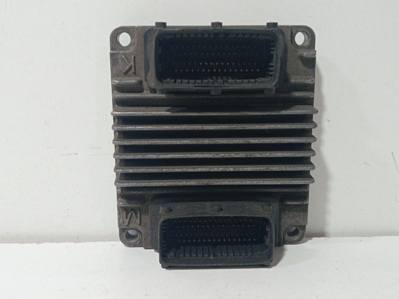 Recambio de centralita motor uce para opel corsa c 1.7 16v di cat (y 17 dtl / lk8) referencia OEM IAM 89722722507  