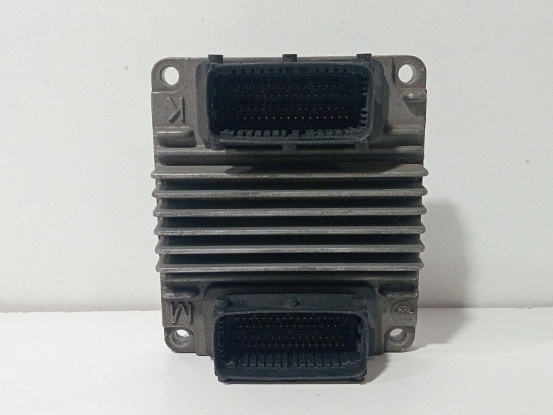 Recambio de centralita motor uce para opel corsa c 1.7 16v di cat (y 17 dtl / lk8) referencia OEM IAM 8972333706  