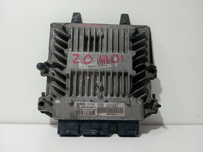 Recambio de centralita motor uce para citroën c5 berlina 2.0 16v cat (rfn / ew10j4) referencia OEM IAM 5WS40318HT  