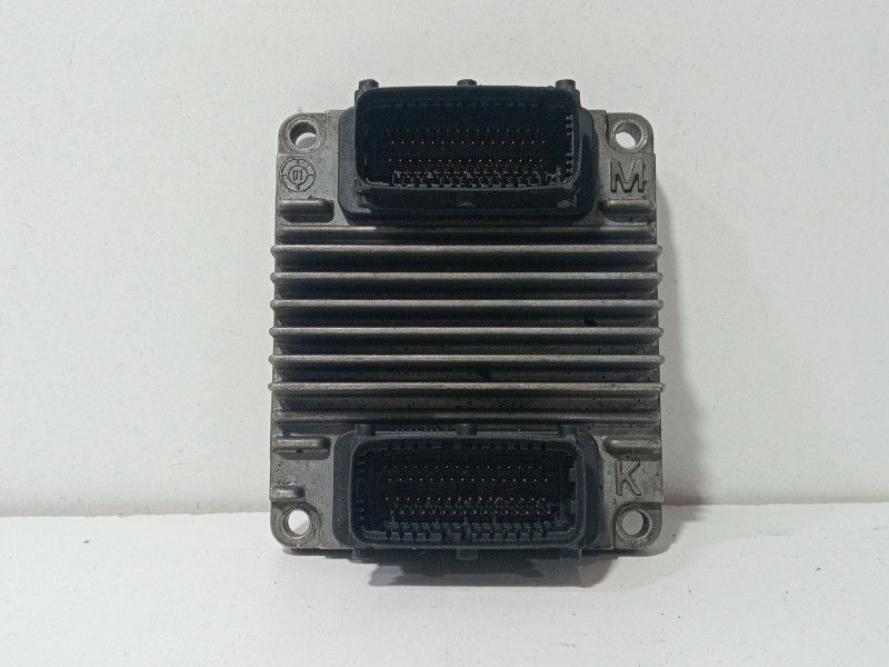 Recambio de centralita motor uce para opel corsa c 1.7 16v di cat (y 17 dtl / lk8) referencia OEM IAM 8972333706  
