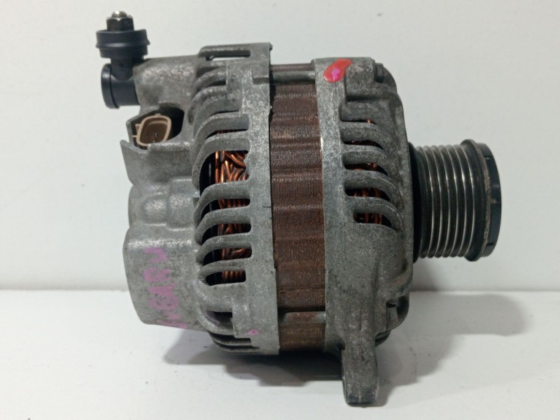 Recambio de alternador para subaru legacy iv (bl) 2.5 awd (bl9) referencia OEM IAM 23700AA590  