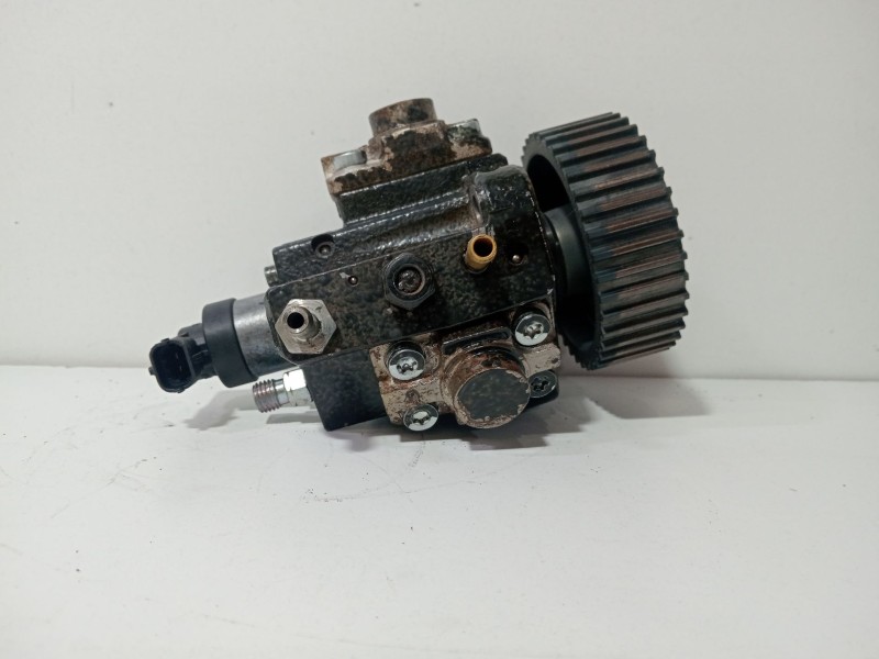 Recambio de bomba inyeccion para opel insignia a (g09) 2.0 cdti (68) referencia OEM IAM 0445010193  