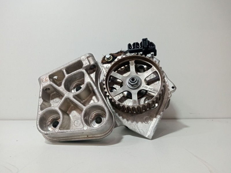 Recambio de bomba inyeccion para renault scenic ii 1.5 dci diesel referencia OEM IAM 8200108225  