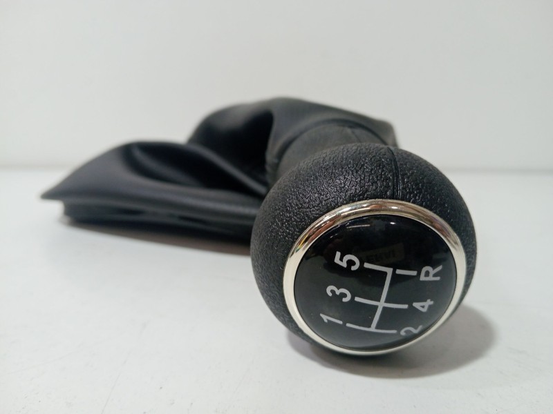 Recambio de pomo palanca cambio para volkswagen passat b3/b4 (3a2, 35i) 2.8 vr6 referencia OEM IAM SKU021150  