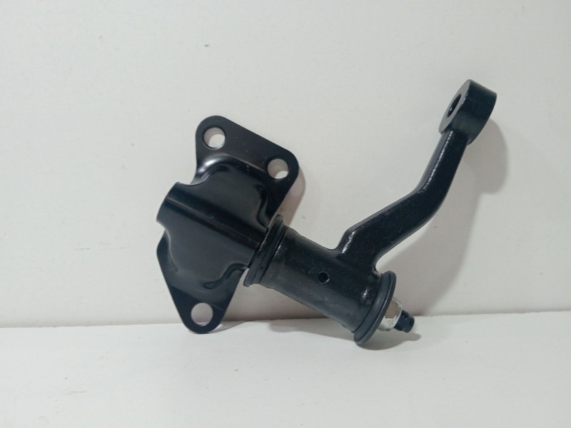 Recambio de soporte motor para nissan terrano ii (r20) 2.7 tdi 4wd referencia OEM IAM SWK-NS-001  