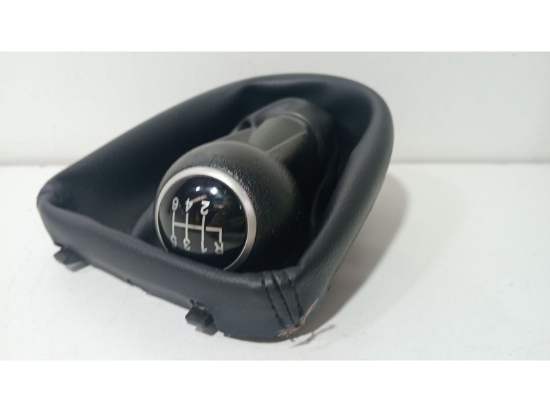 Recambio de pomo palanca cambio para seat alhambra (710, 711) 2.0 tdi 4drive referencia OEM IAM Seat Alhambra  