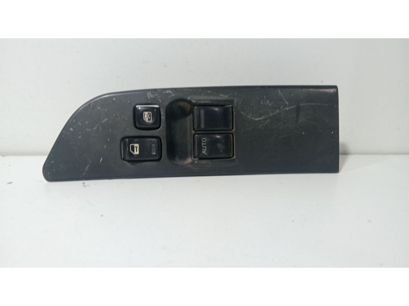 Recambio de mando elevalunas delantero izquierdo para nissan terrano ii (r20) 2.7 tdi 4wd referencia OEM IAM 809612X801  